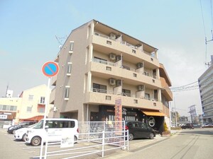 モンテローザ《2025年春入居》外観写真