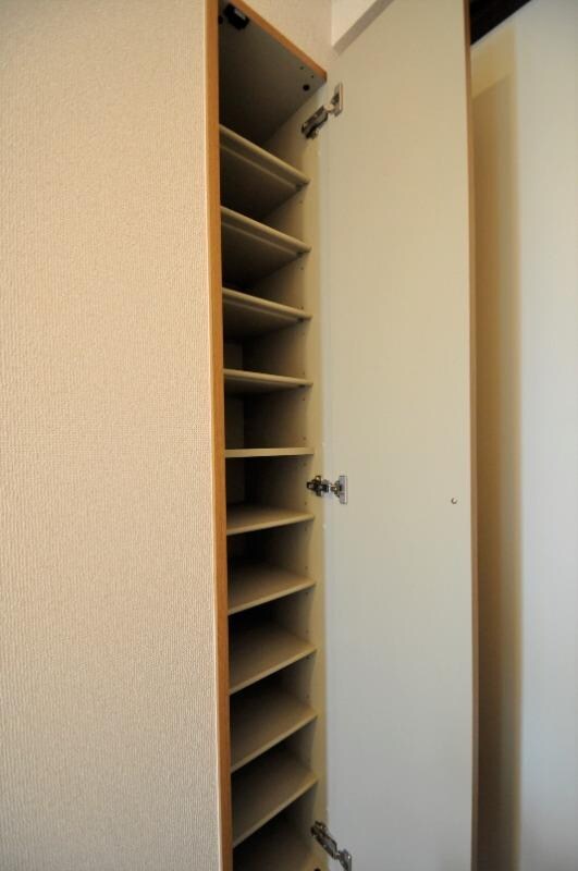 物件内観写真6　(シューＢＯＸ)