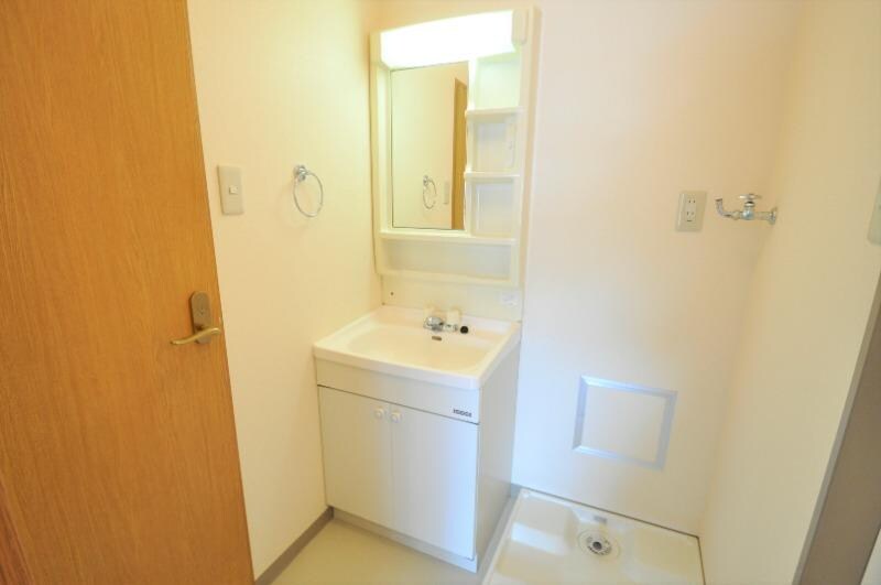 物件内観写真14　(独立洗面台)