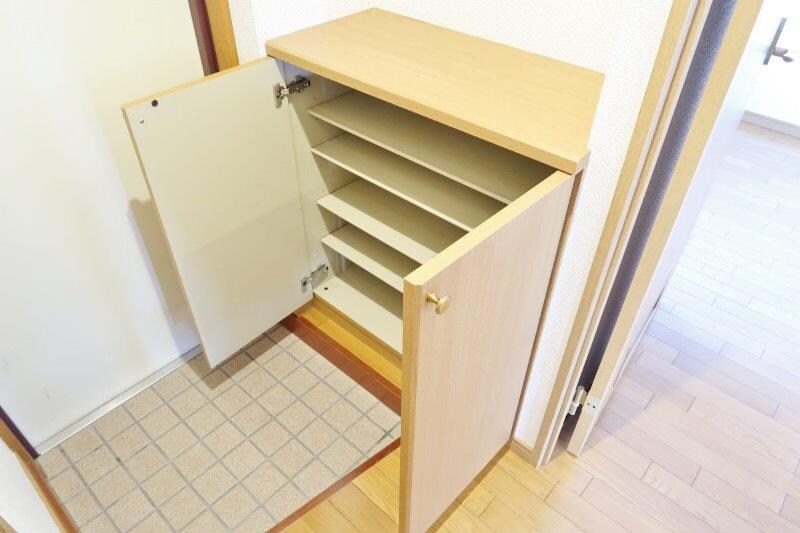 物件内観写真6　(シューズボックス)