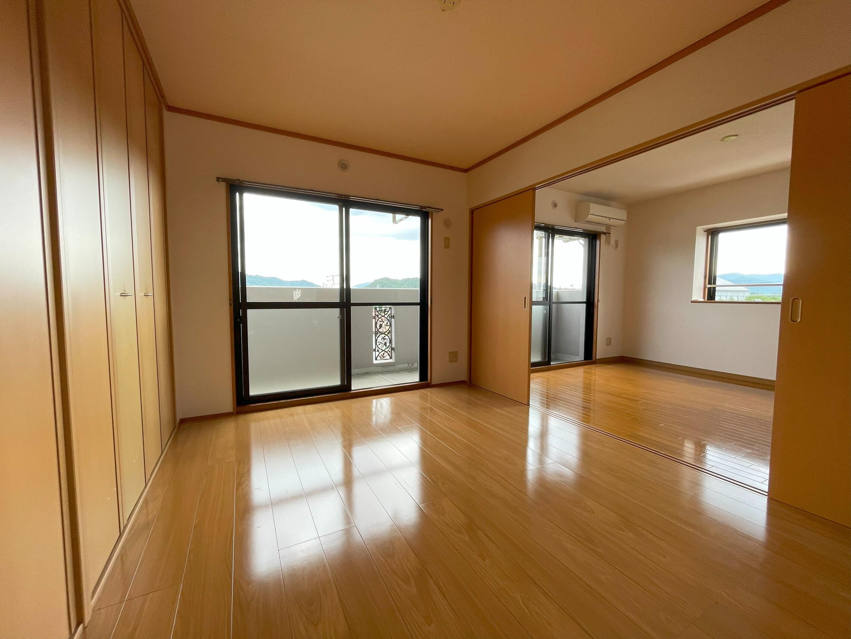 物件内観写真12　(居室)