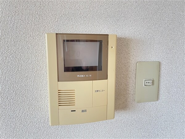 居室(TVモニターホン)