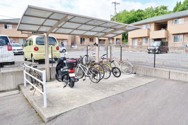 外観(駐輪場)