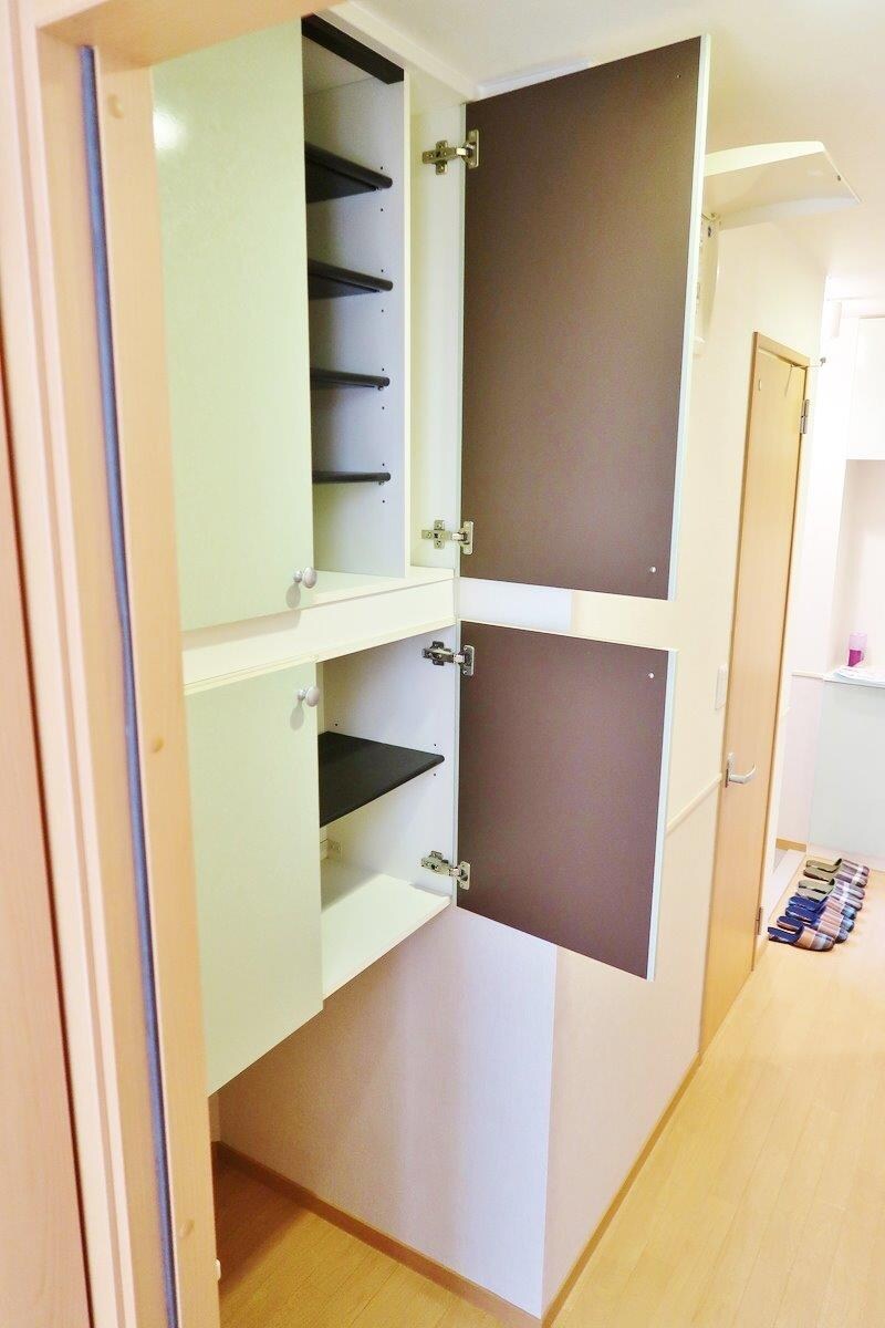 物件内観写真17　(収納)