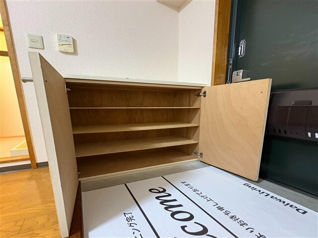 物件内観写真6　(シューズボックス)