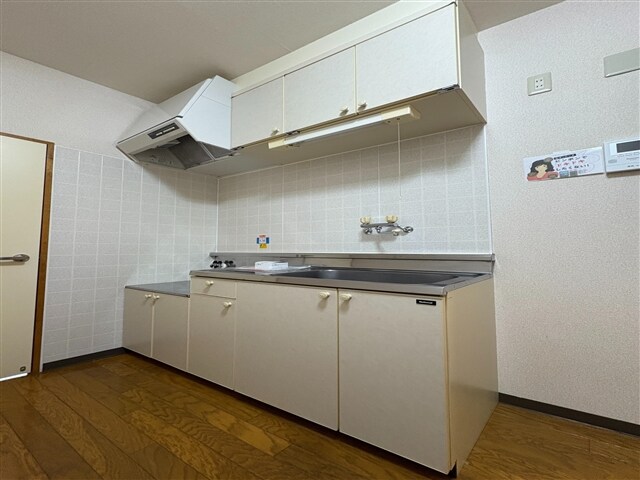 物件内観写真7　(キッチンスペース)