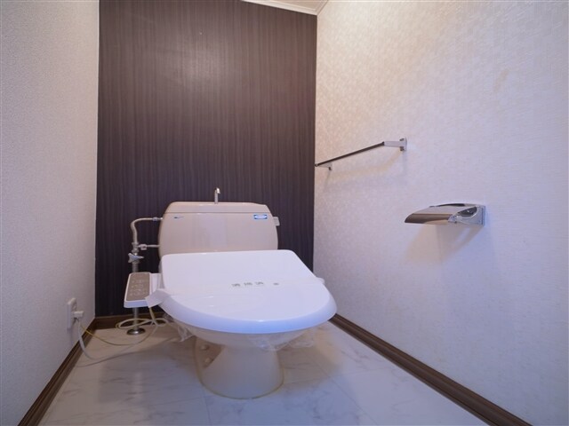 物件内観写真15　(トイレスペース)