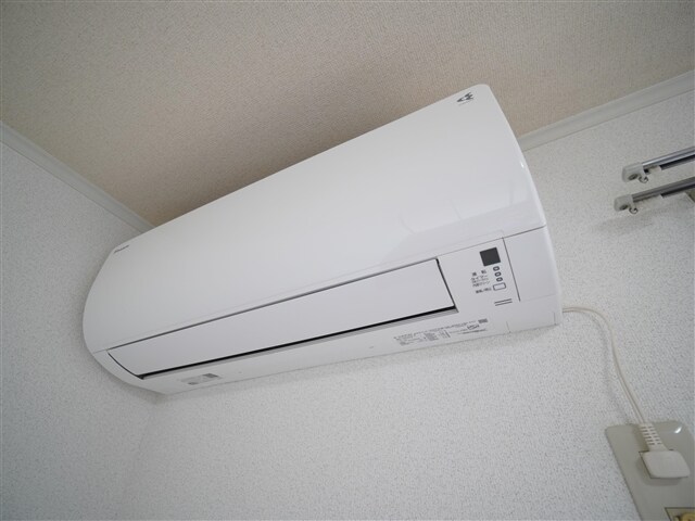 物件内観写真18　(エアコン)