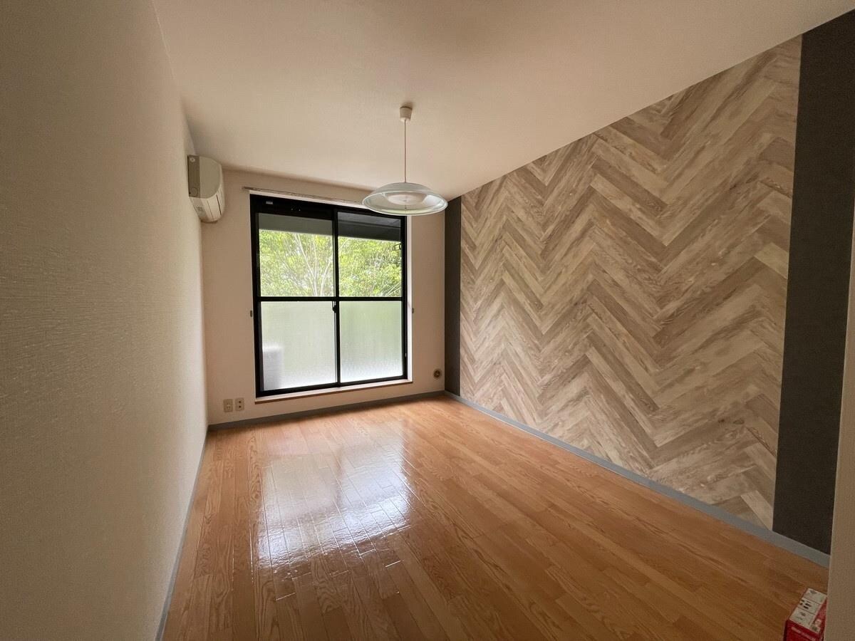 物件内観写真10　(居室)