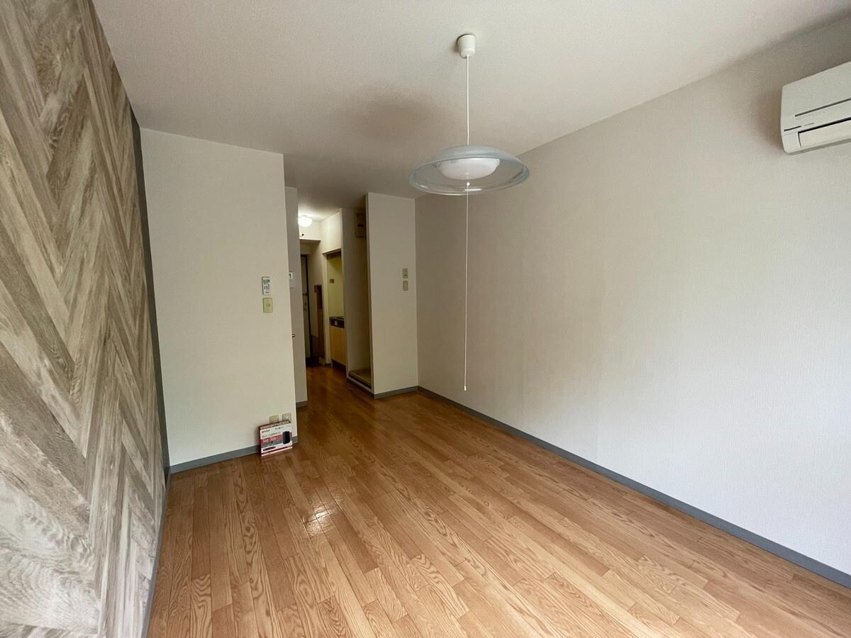 物件内観写真11　(居室)