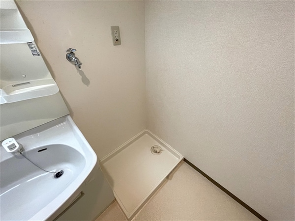 居室(洗濯機置場)