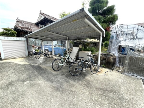 外観(駐輪場)