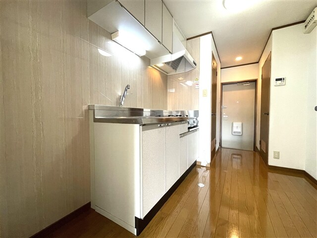 物件内観写真7　(キッチンスペース)