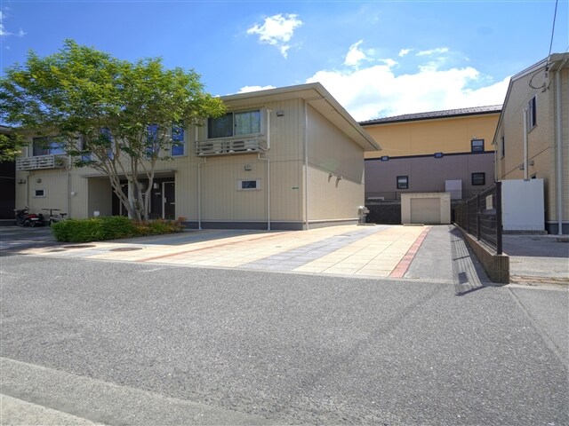 物件外観写真3　(駐車場配置図)