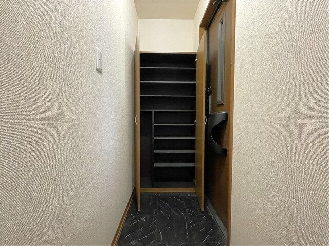 物件内観写真7　(シューズボックス)