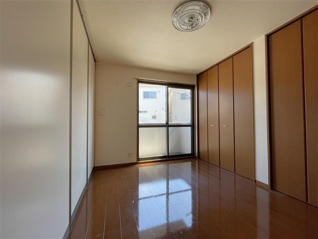 物件内観写真12　(居室1)