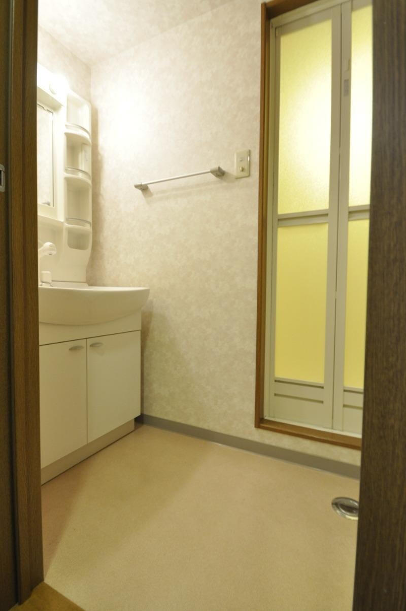 物件内観写真21　(洗面脱衣所)