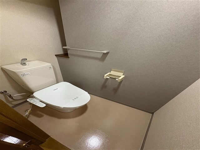 物件内観写真22　(トイレ)