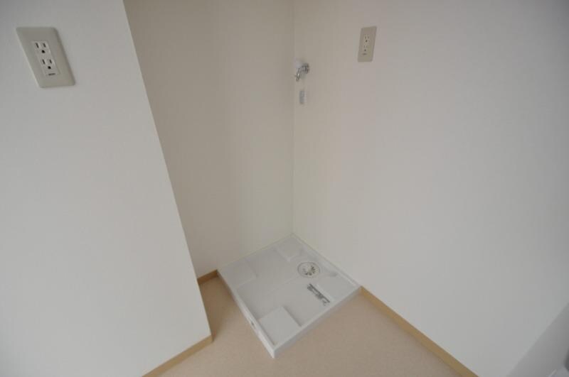 物件内観写真18　(室内洗濯機置場)