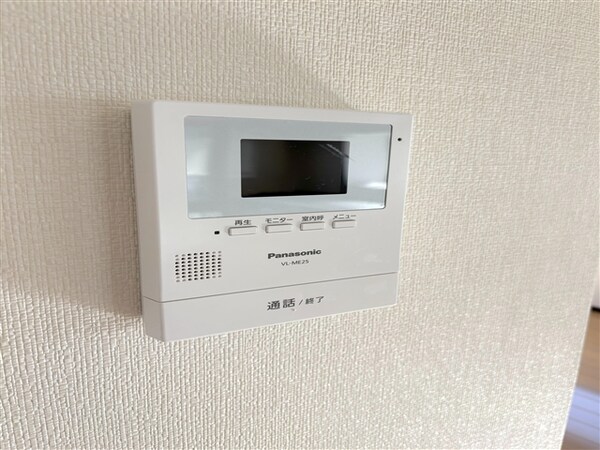 居室(TVモニターホン)