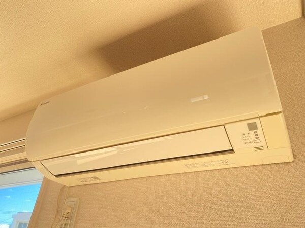 居室(エアコン)