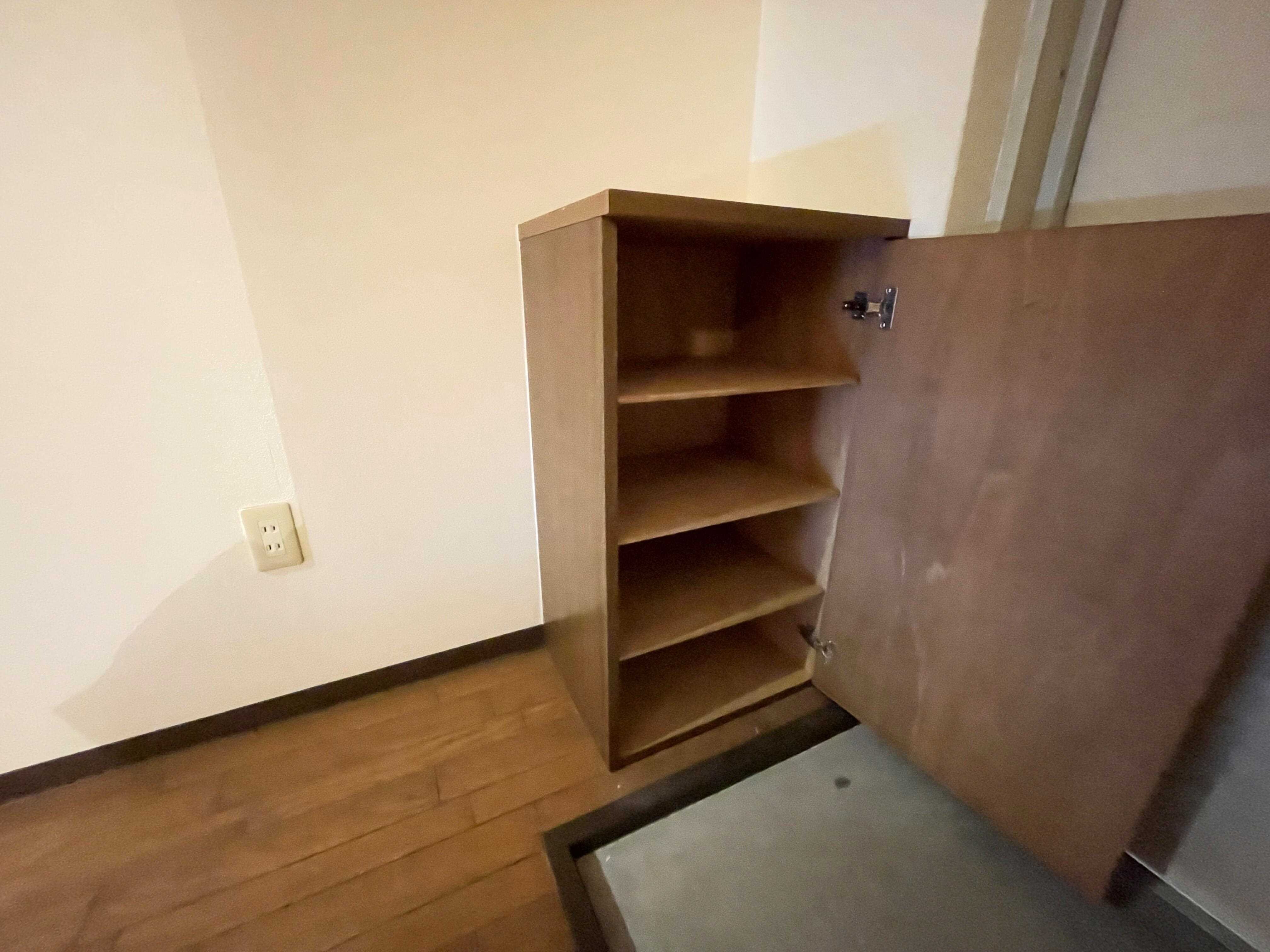 物件内観写真5　(シューズボックス)