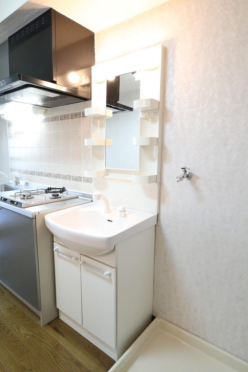 物件内観写真15　(洗面台)