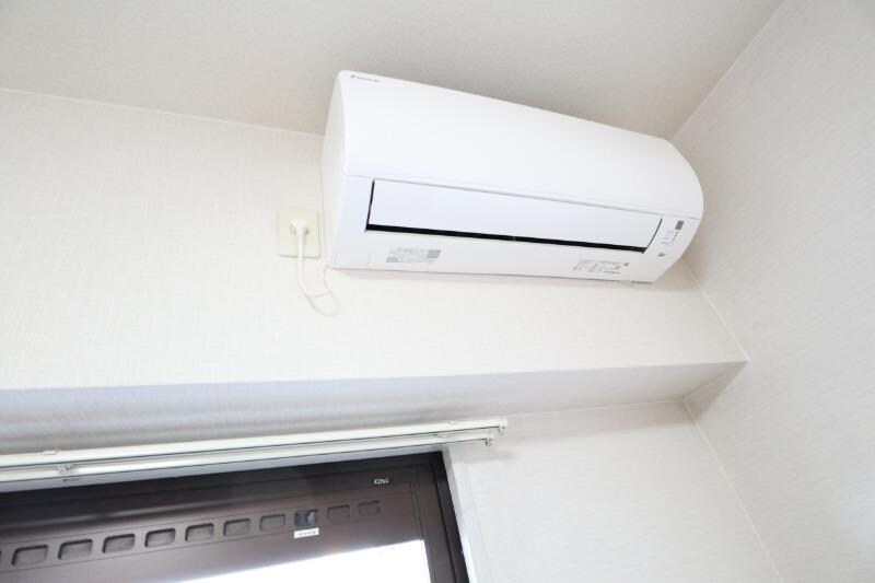 物件内観写真19　(備え付けルームエアコン)