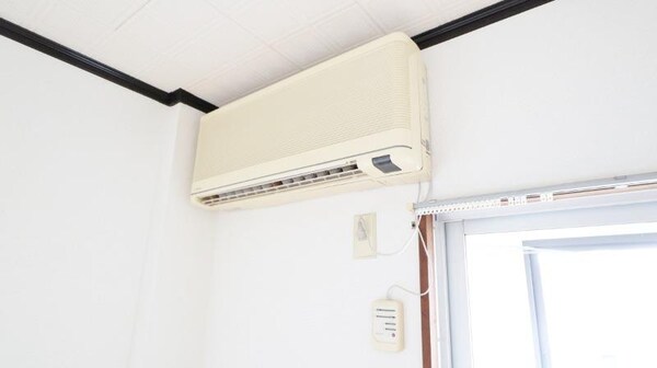 居室(エアコン)