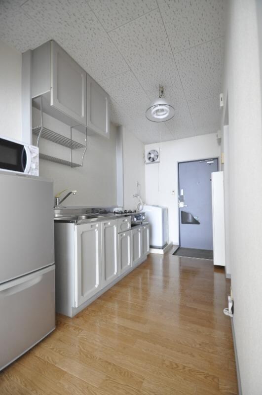 物件内観写真7　(キッチンスペース)