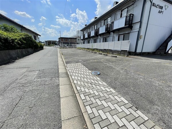 外観(駐車場)