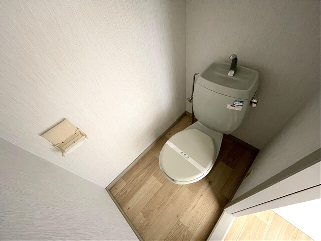 物件内観写真17　(トイレ)