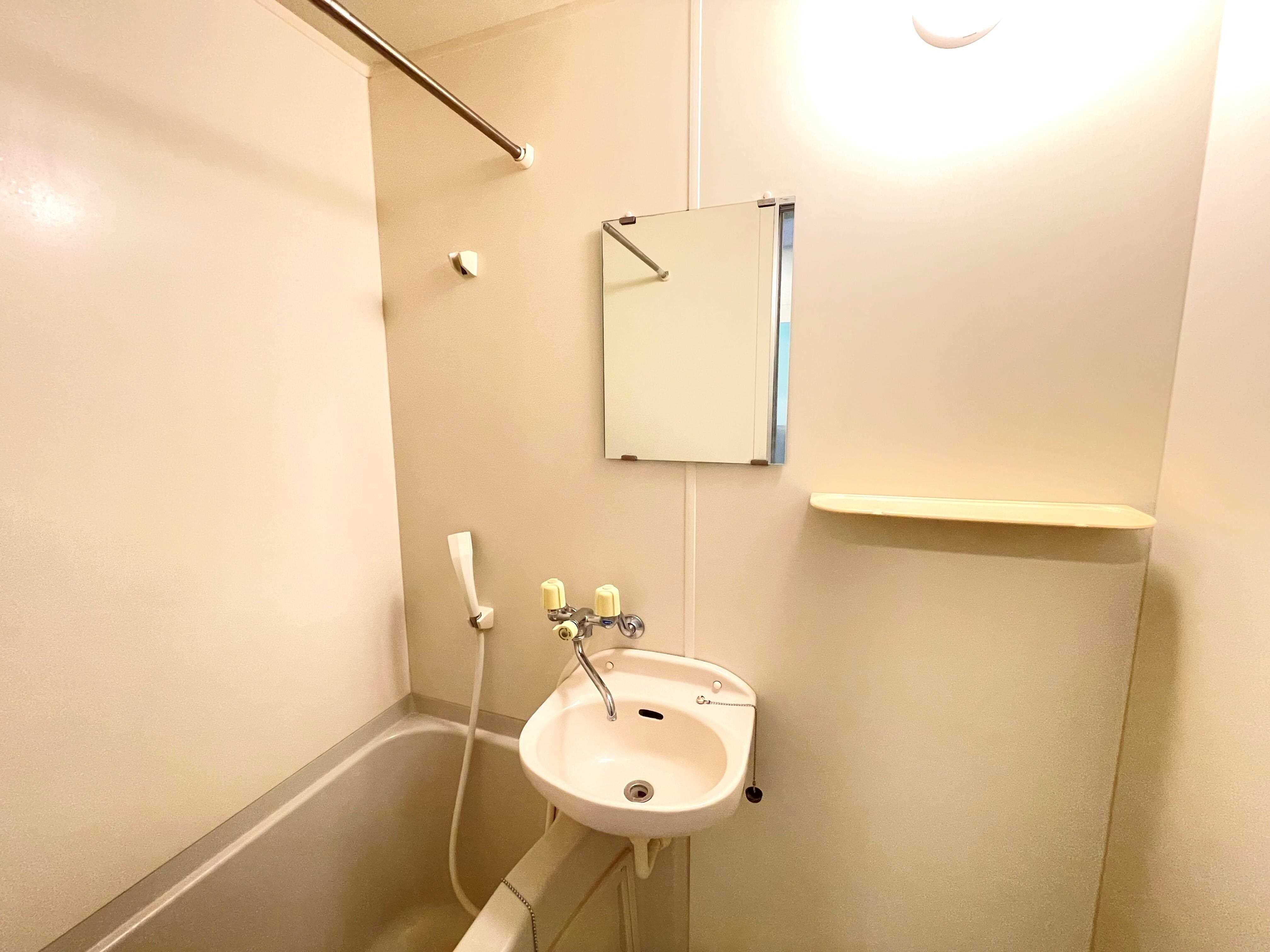 物件内観写真14　(洗面ボール)