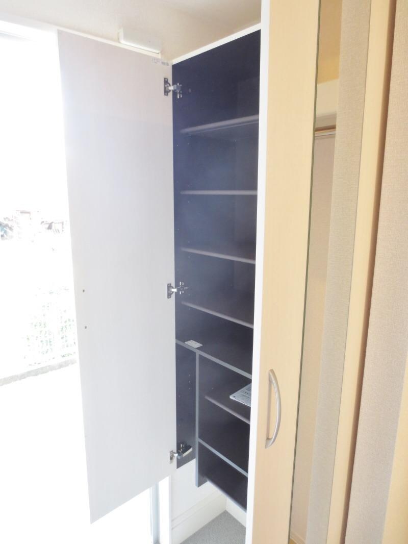 物件内観写真11　(シューズボックス)