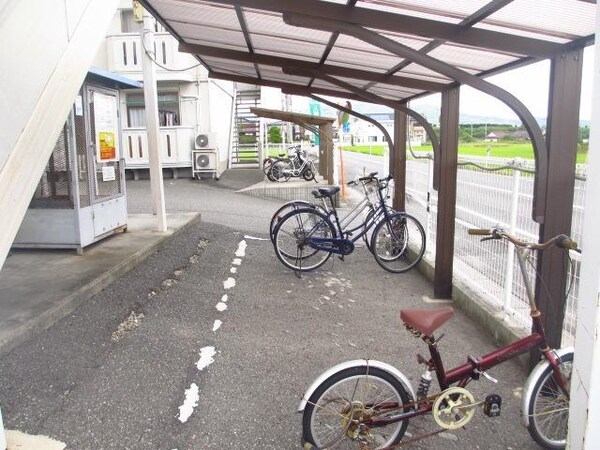 外観(駐輪場)