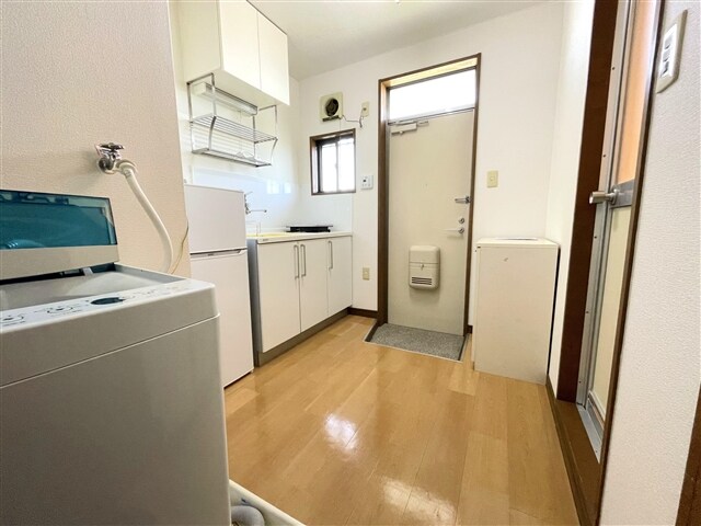 物件内観写真6　(キッチンスペース)