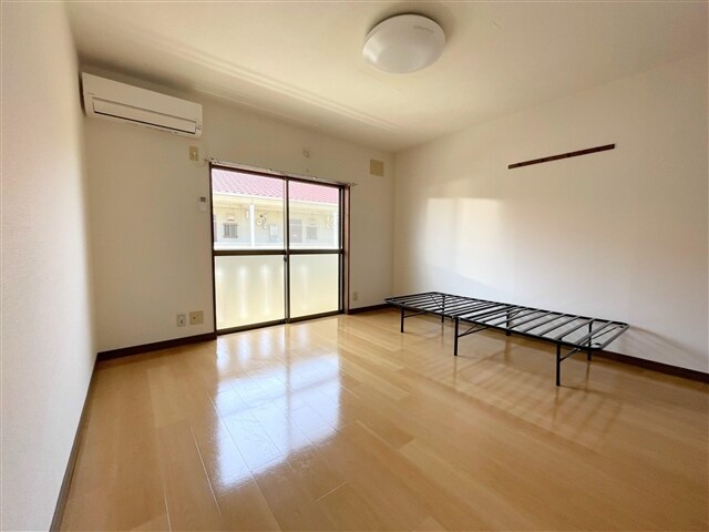 物件内観写真11　(居室)