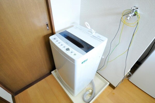 居室(洗濯機置場)