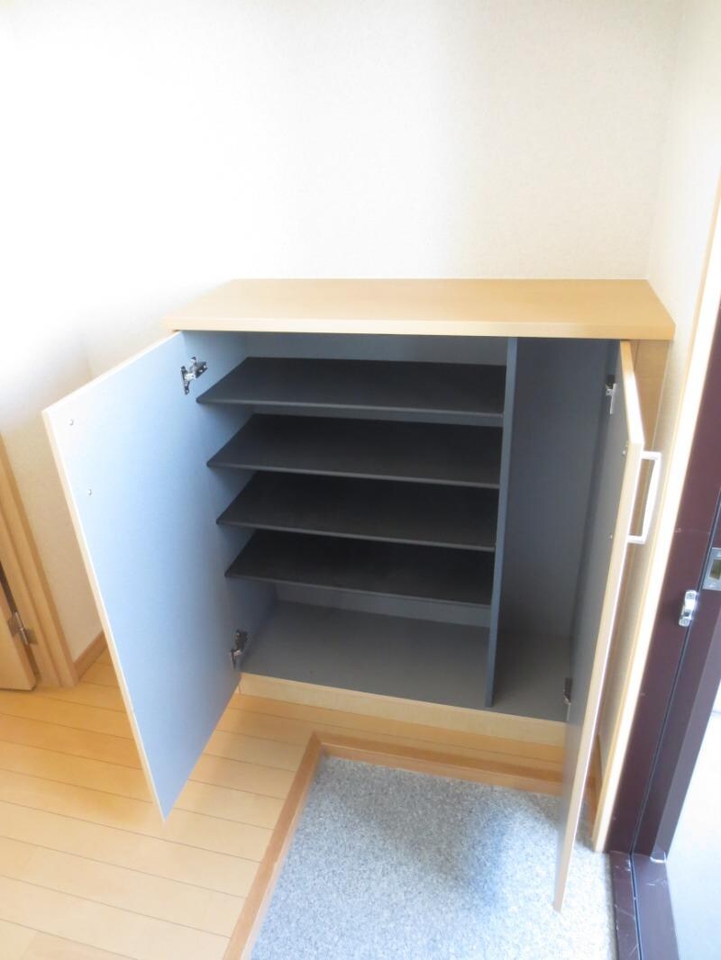 物件内観写真6　(シューズボックス)