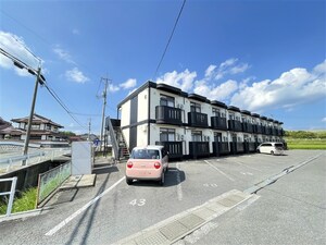 カルチェラタンC外観写真