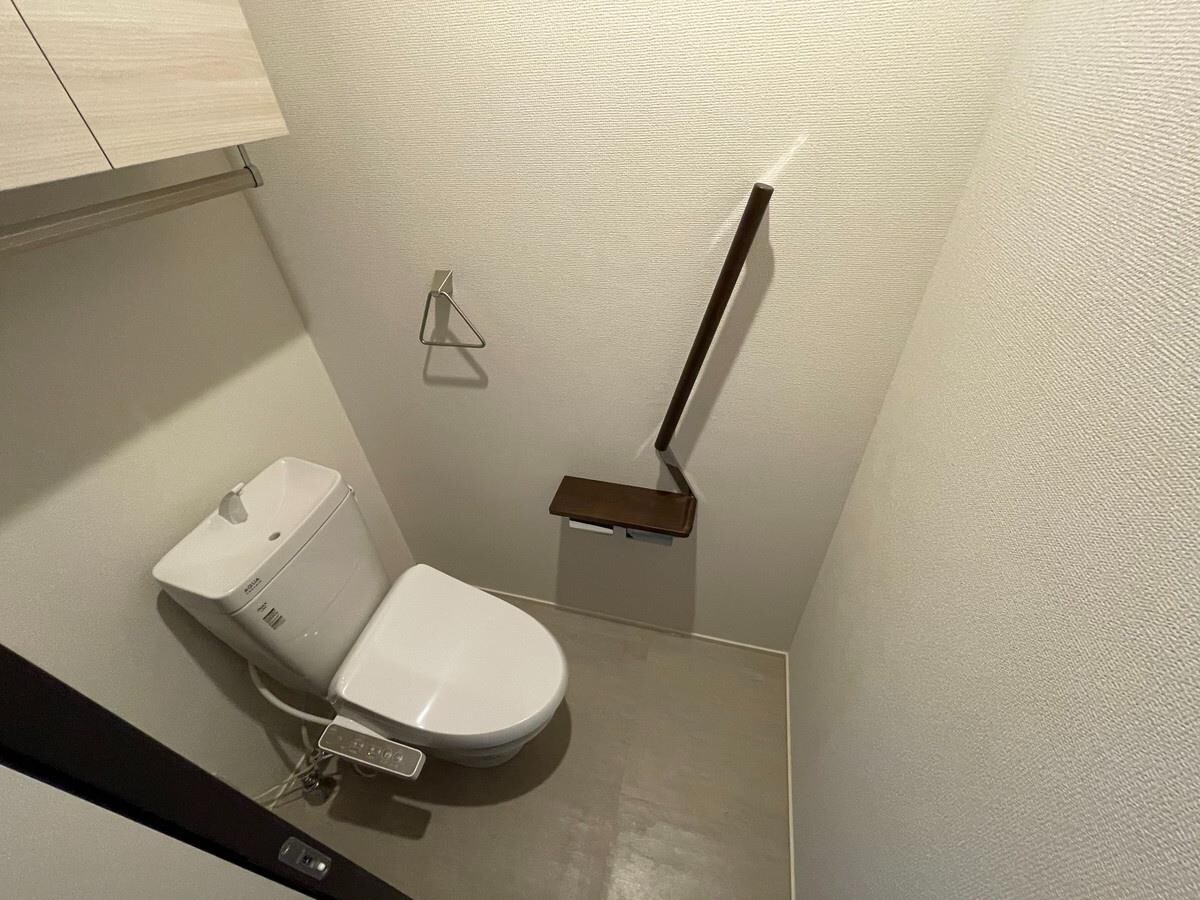 物件内観写真19　(トイレ)
