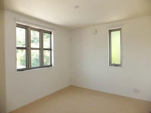 物件内観写真8　(居室１)