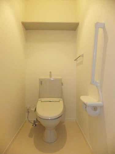 物件内観写真11　(トイレ)