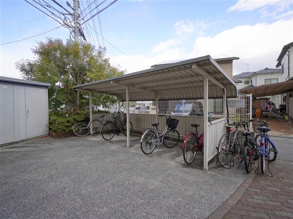 外観(駐輪場)