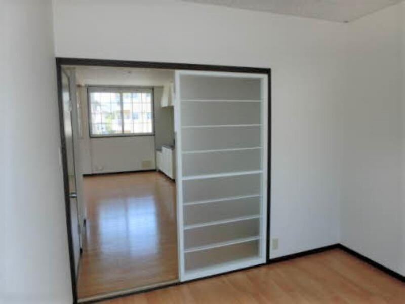 物件内観写真8　(寝室)