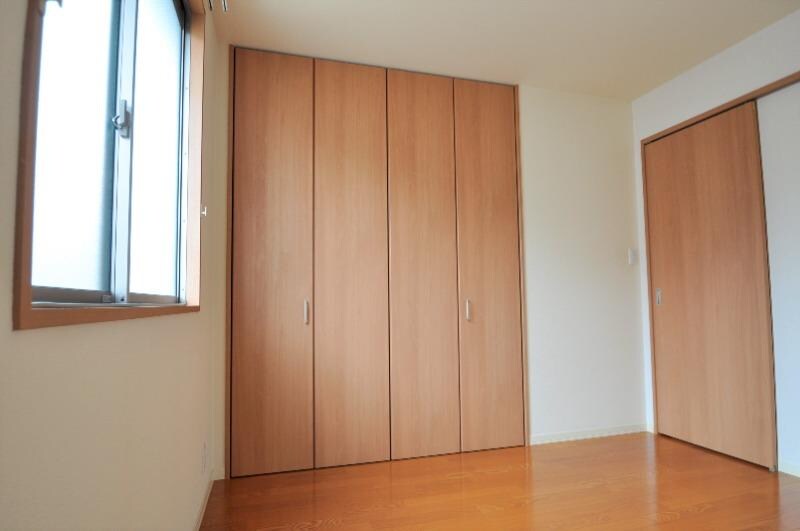 物件内観写真10　(収納)