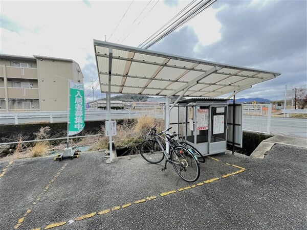 外観(駐輪場)