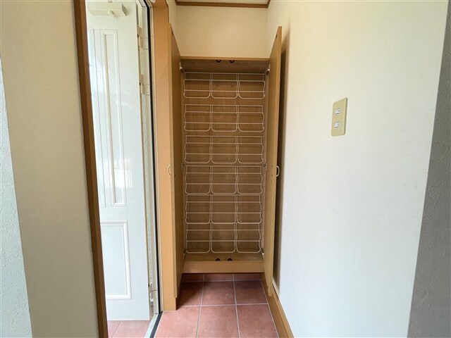 物件内観写真6　(シューズボックス)