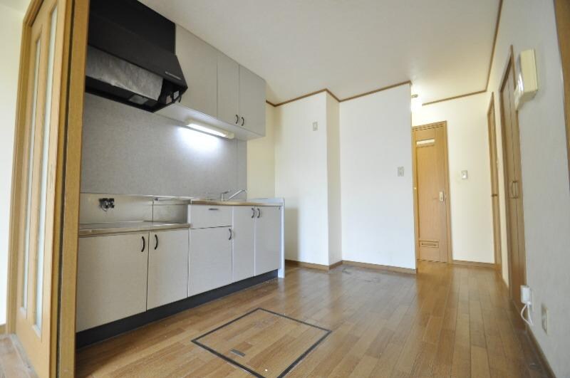 物件内観写真5　(キッチンスペース)