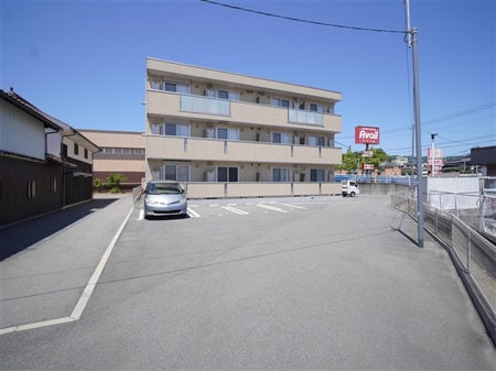 D-room花梨　D棟外観写真